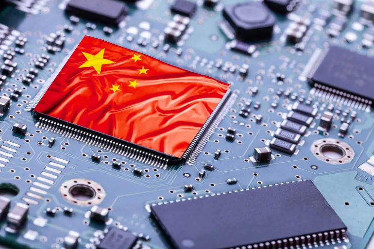أوروبا تتراجع مؤقتاً عن حظر رقائق صينية خوفاً على الصناعة في القارة العجوز europe-china