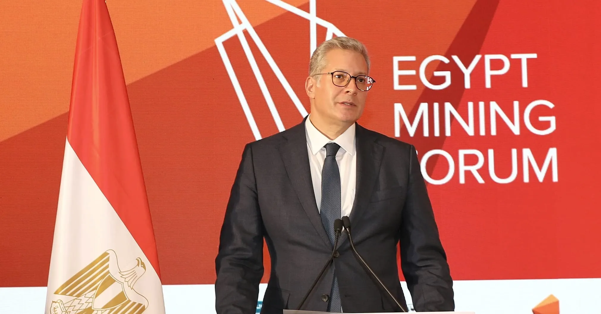 تصفير المديونيات وحوافز جديدة.. وزير البترول المصري يكشف خطته لإنعاش إنتاج البترول والغاز