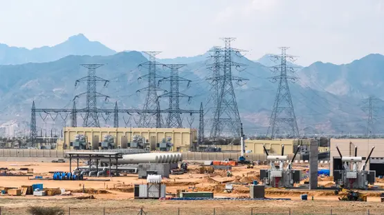 مصر ترفع أسعار الكهرباء على القطاع التجاري