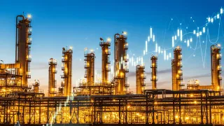 أسعار النفط ترتفع بقوة.. برنت يقفز فوق 80 دولارًا وسط ترقب اتفاق هرمز
