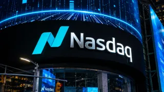ناسداك يتراجع مع تصاعد المخاوف من الإنفاق على الذكاء الاصطناعي وترقب نتائج عمالقة التكنولوجيا 