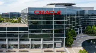 لماذا يهبط سهم "Oracle" بقوة هذا الأسبوع ؟ ..تعرف علي الأسباب 