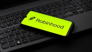 Robinhood Tokenized Equities Ignite Four Hundred Forty Million USD Speculative Trading Surge
