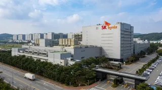 أسهم SK Hynix ترتفع رغم إعلان سامسونج عن أكبر برنامج عائدات للمساهمين — إليكم السبب