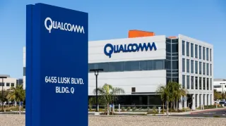 سهم "Qualcomm" يعيد رسم قصته..الرهان علي أمازون يصبح محرك نمو جديد