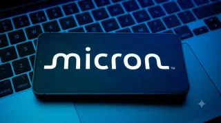 "أسهم تحت المجهر (17): Micron Technology.. تراجع 30% من القمة.. فخ هبوطي أم فرصة ذهبية؟"