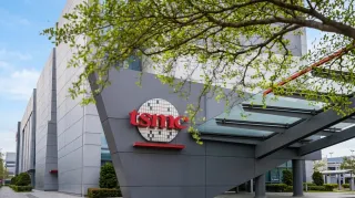 سهم «TSMC» واستقرار نسبي.. نمو الأرباح وقوة الطلب على الرقائق يدعمان السهم بقوة 