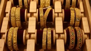 Gold Strengthens as Cooling Labor Data Damps Expectations for Autumn Federal Reserve Tightening