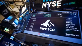 Invesco Nasdaq Technology ETF Halts Trading at Market Open Amid Retail Speculation