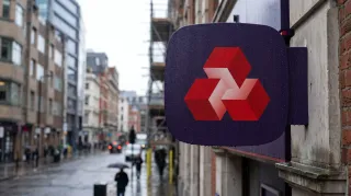 NatWest Group Halts United States and European Government Bond Dealing to Simplify Market Operations