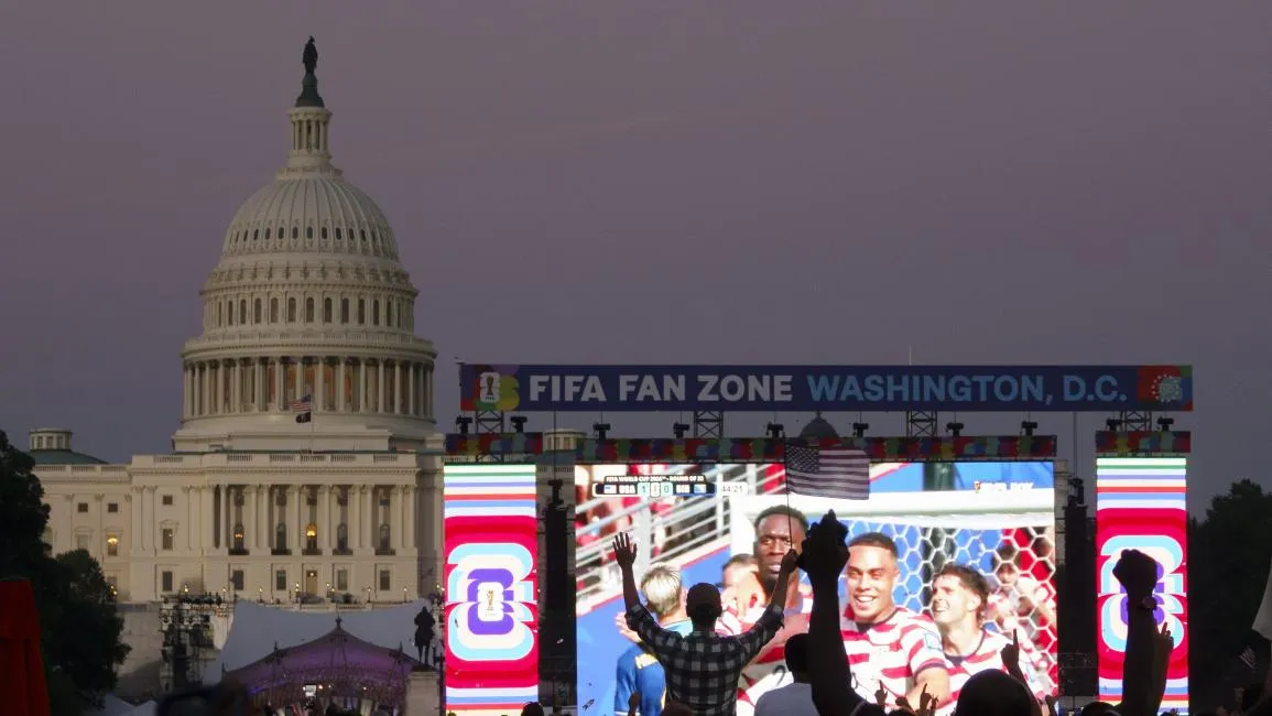 مليارات "فيفا" وتكاليف المدن.. من الرابح اقتصادياً من كأس العالم 2026 مليارات "فيفا" وتكاليف المدن.. من الرابح اقتصادياً من كأس العالم 2026