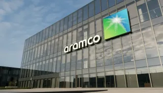 سهم أرامكو اليوم.. السهم يتراجع وسط إشارة فنية مقلقة وتوقعات بارتفاع 13.4%