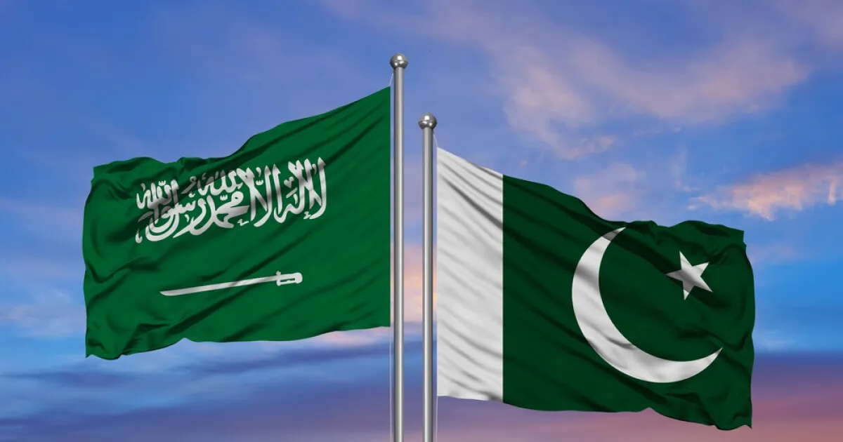 السعودية تنقذ باكستان من أزمة مالية ضخمة وتسدد قرض بـ3.5 مليار دولار