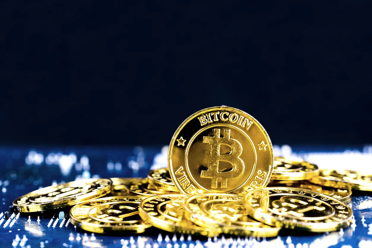 Bitcoin Holds Above $73K as CME Launches 24/7 Trading bitcoin-crypto-market-trends-2026.webp