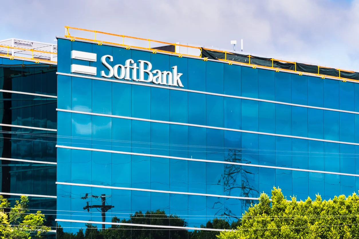 SoftBank Becomes Japan’s Largest Company on AI Boom