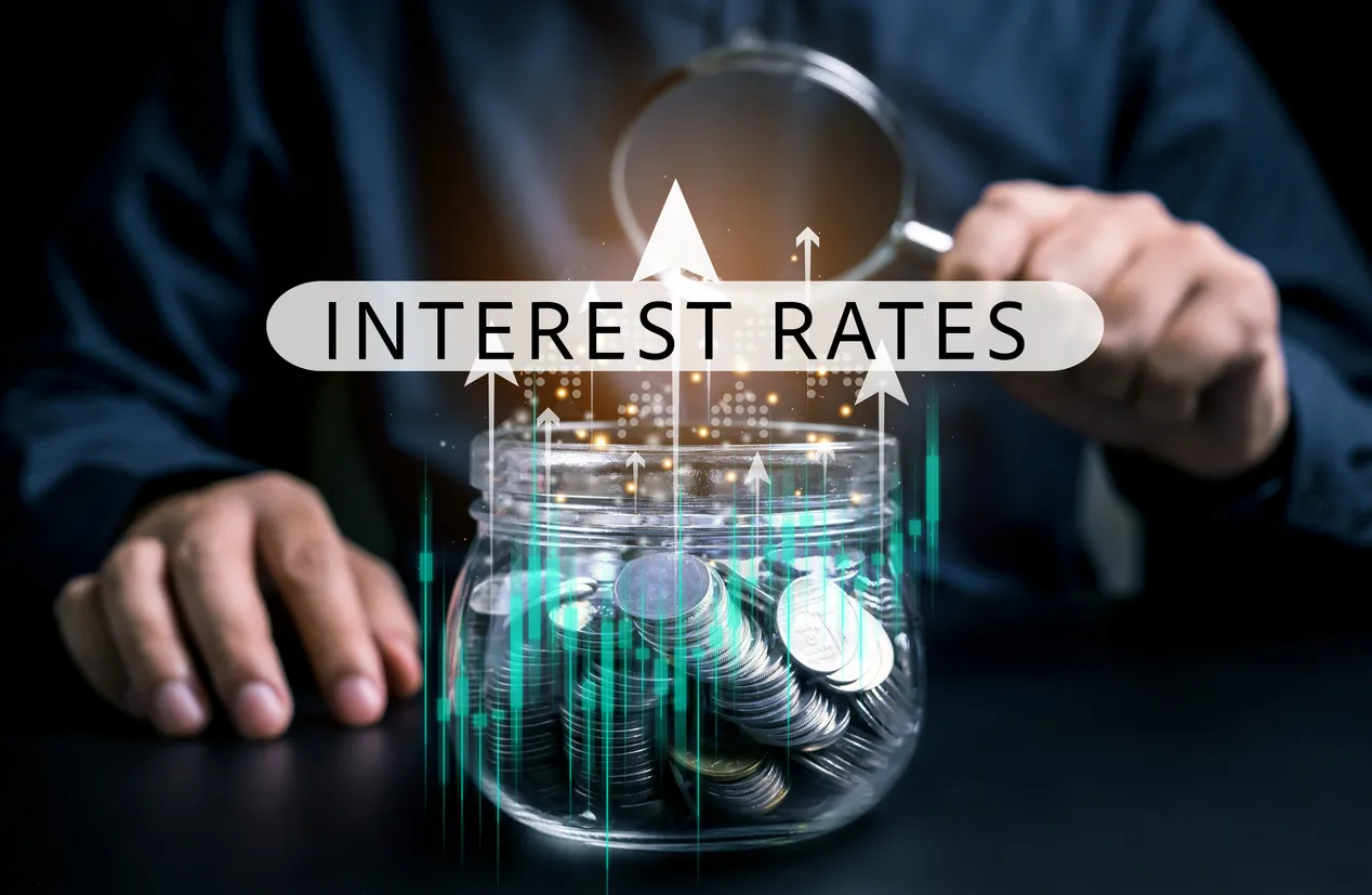 توقعات خفض الفائدة الأمريكية ترتفع إلى 43% بعد تهدئة إيران