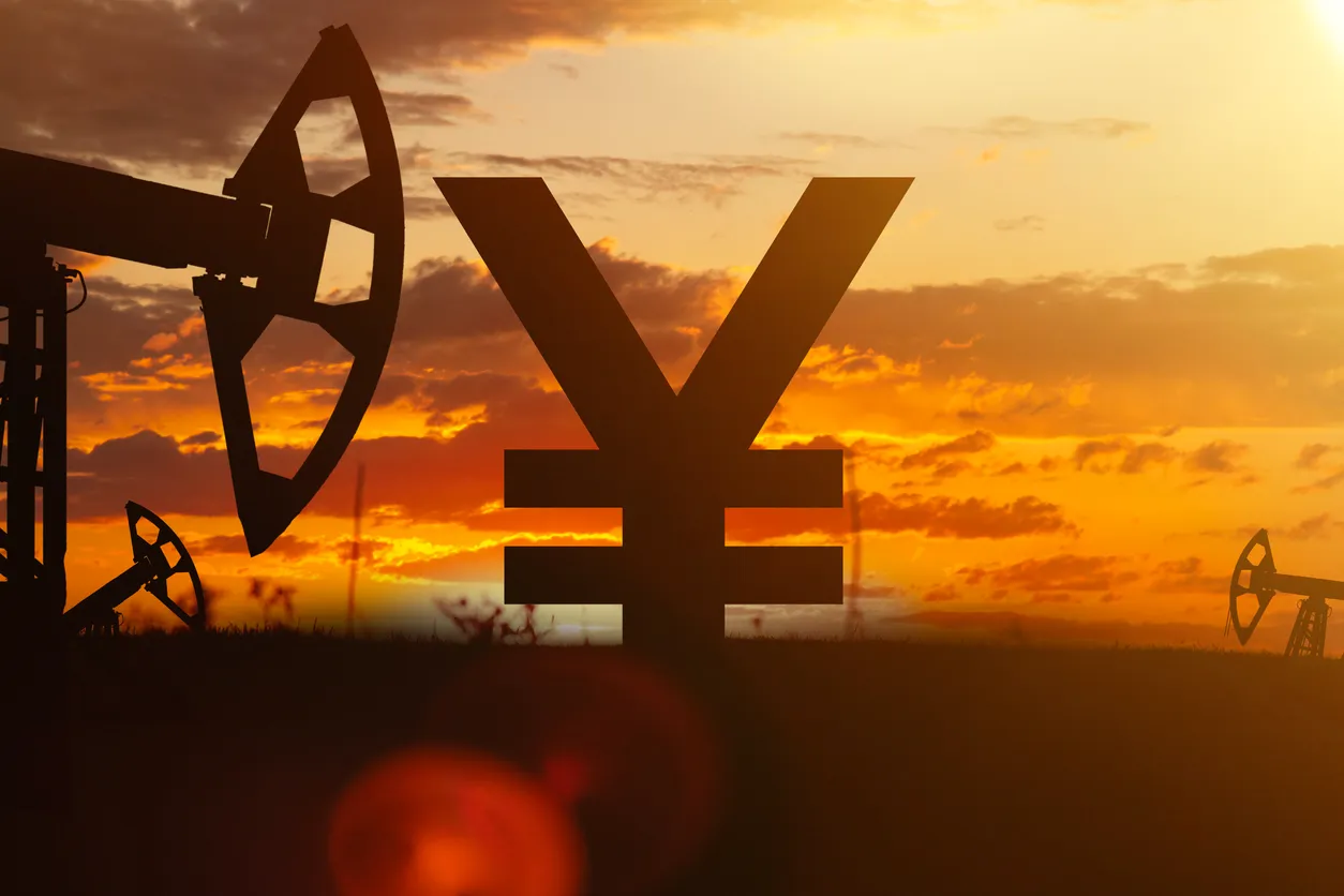 Oil Prices Climb as Yen Firms After BOJ Decision