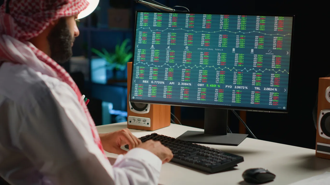 انتعاش أسواق الأسهم الخليجية اليوم بدعم تراجع التوترات وتحسن شهية المخاطرة لدى المستثمري