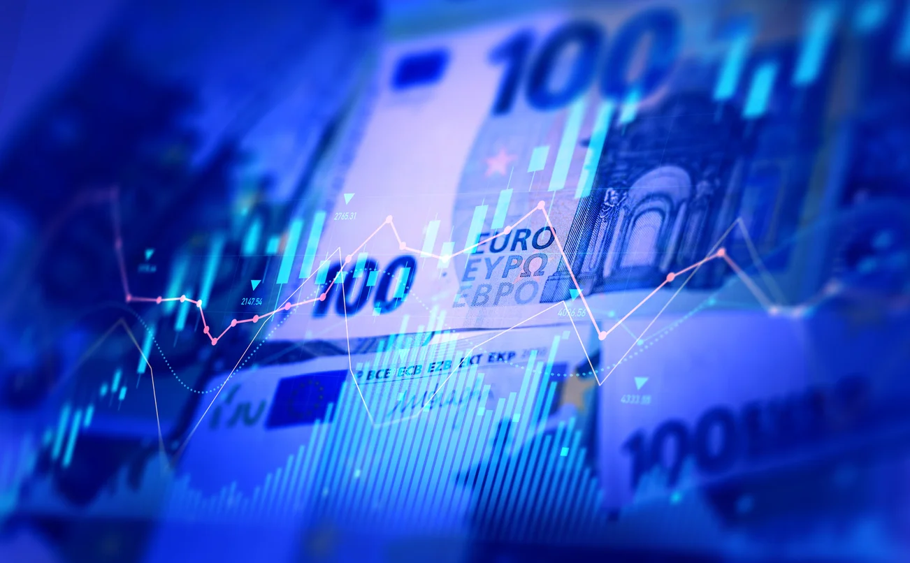 European Stocks Slip as Oil Rises on Middle East Risk