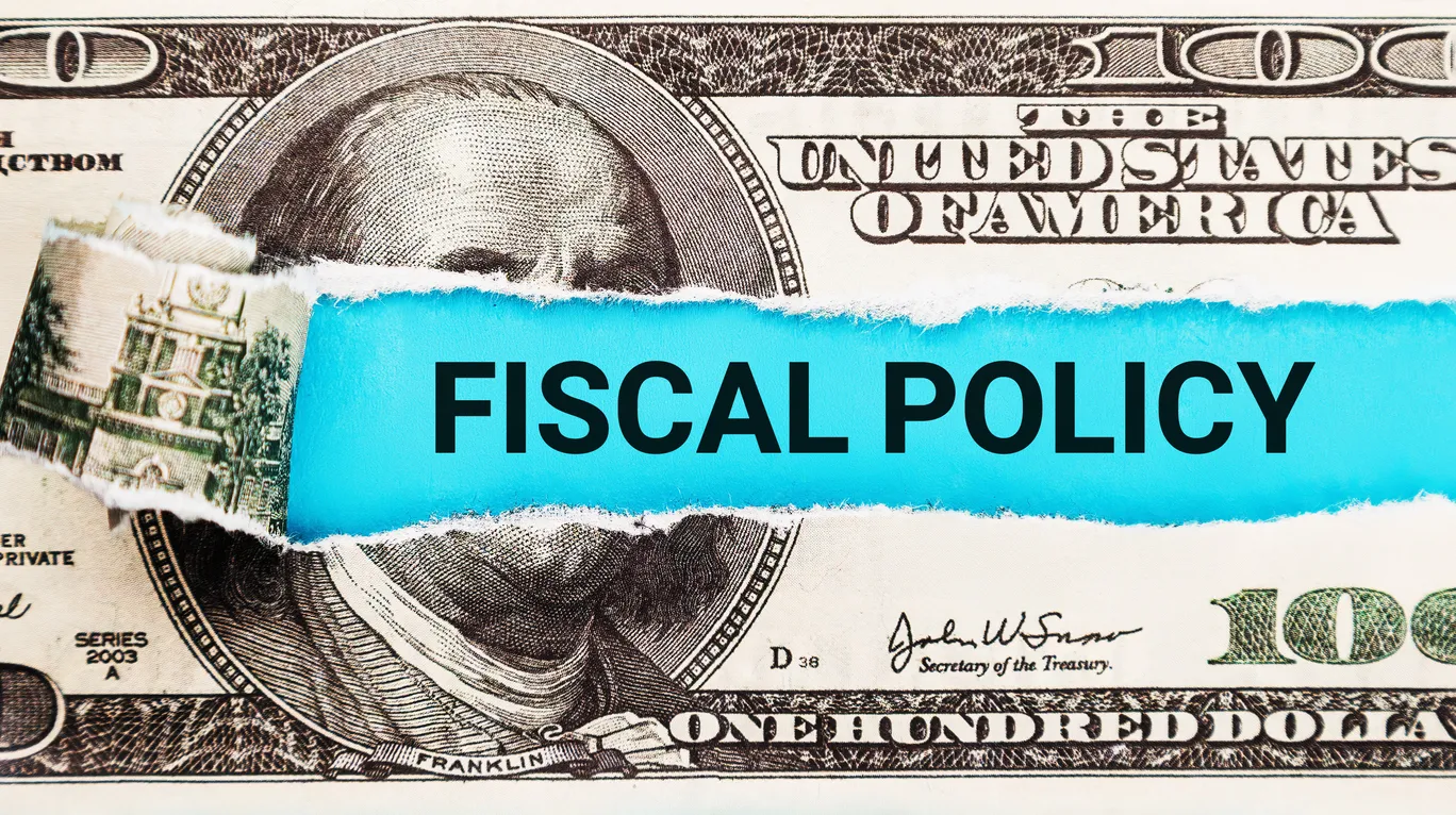 Fed Daly Warns: Uncertainty Demands New Approach.