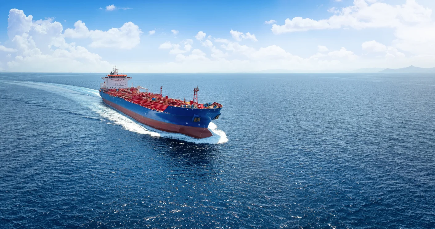 Oil Jumps Over 2% as Iran Closes Strait of Hormuz