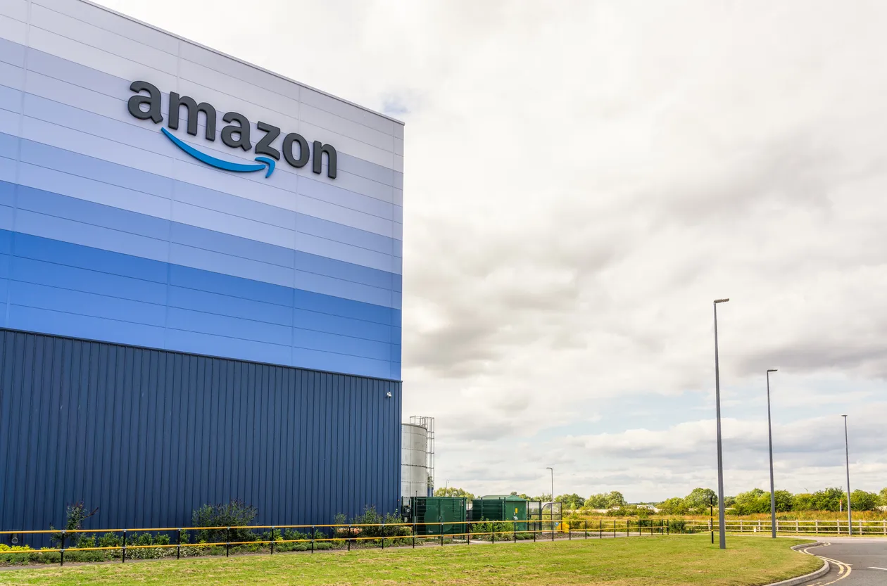 أسهم النقل تهبط بعد إطلاق Amazon خدمات سلاسل الإمداد أسهم النقل تهبط بعد إطلاق Amazon خدمات سلاسل الإمداد