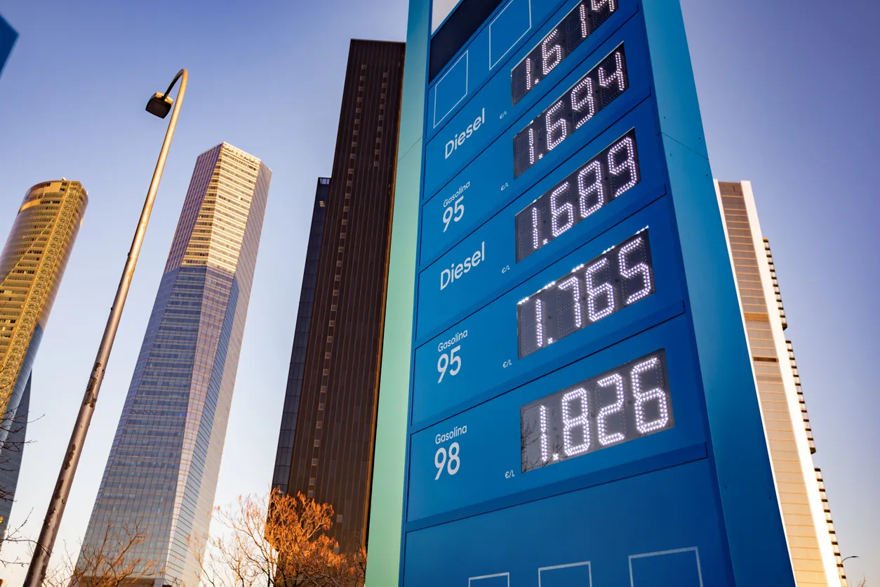 Europe Fuel Prices Jump After Iran Ceasefire Shock