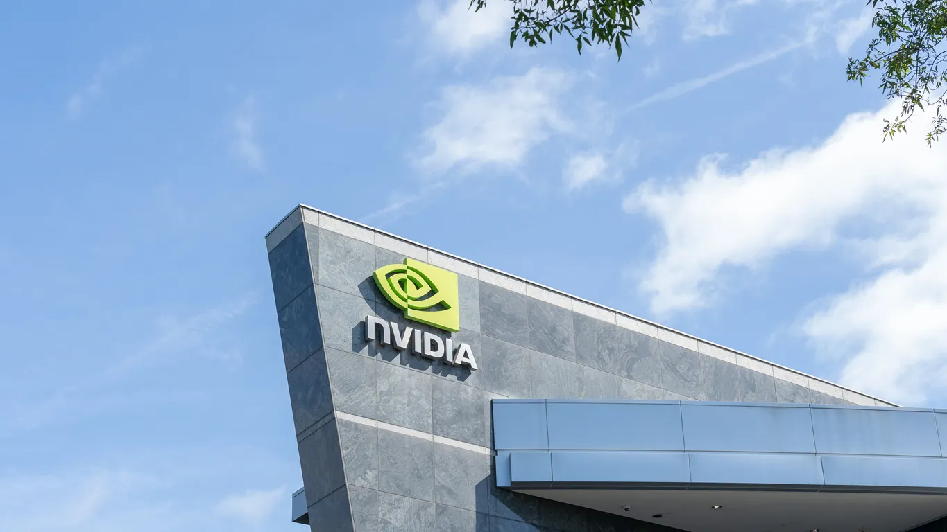 تقييم Nvidia يقترب من S&P 500 رغم نمو الإيرادات القوي