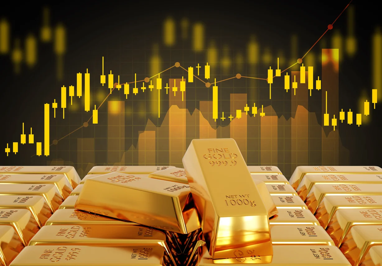 Gold Slips as Stronger Dollar and Rising Oil Weigh on Prices