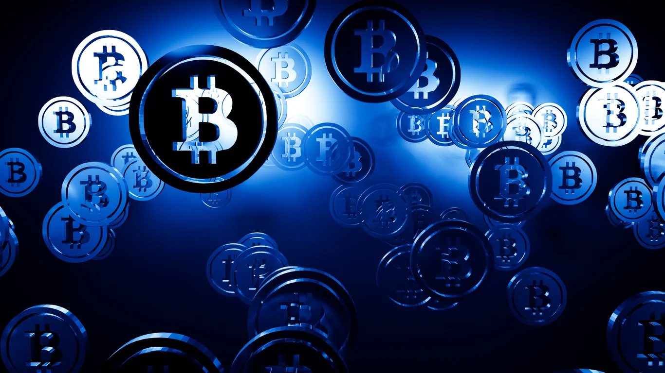 Bitcoin drops to 4-month low at $61K