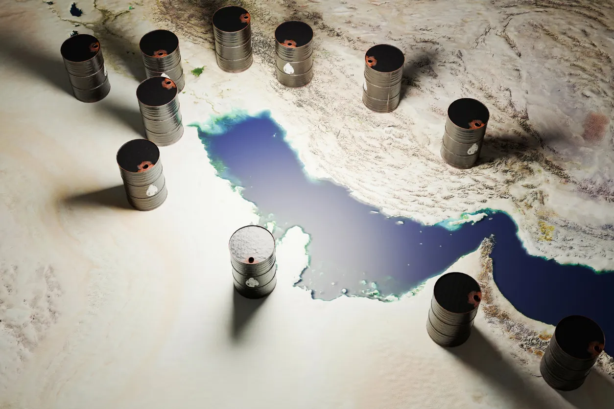 Oil Surges Past $100 as Hormuz Tensions Deepen Fast