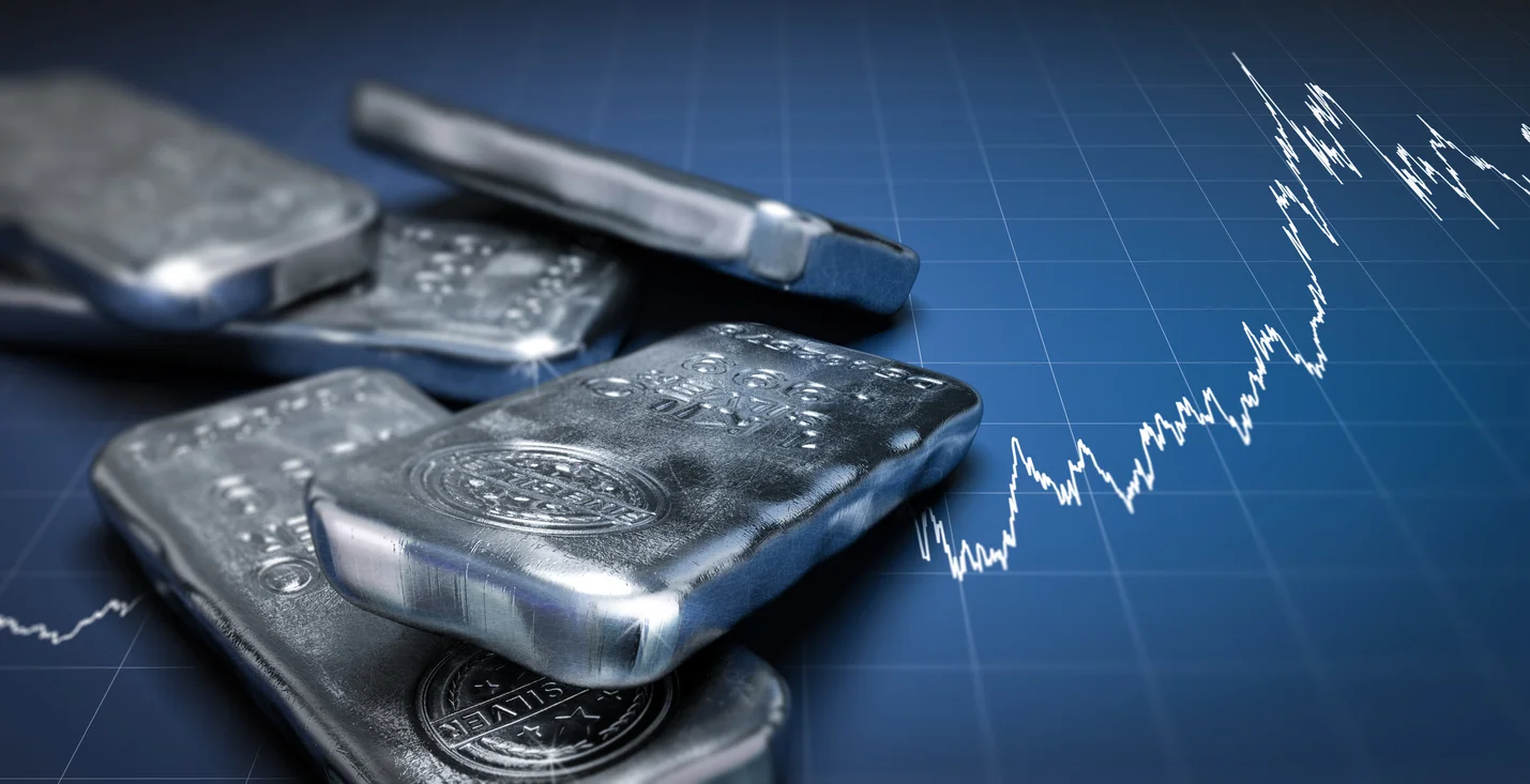 Silver Drops 15% in a Month as Bearish Pressure Persists