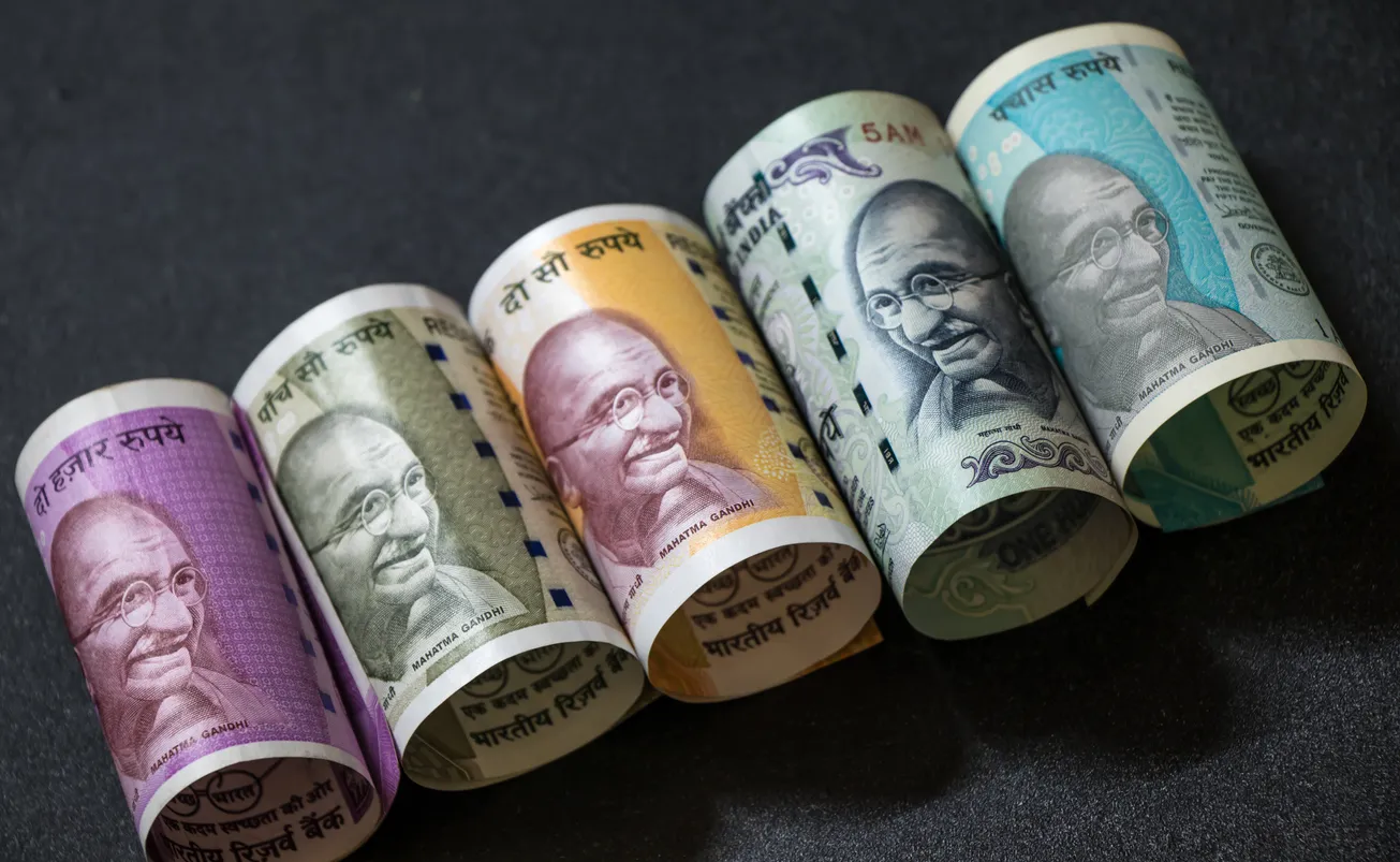 Goldman Cuts India Growth View on Currency Pressure