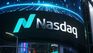 Wall Street Advances as Strong Earnings Offset Geopolitical Concerns