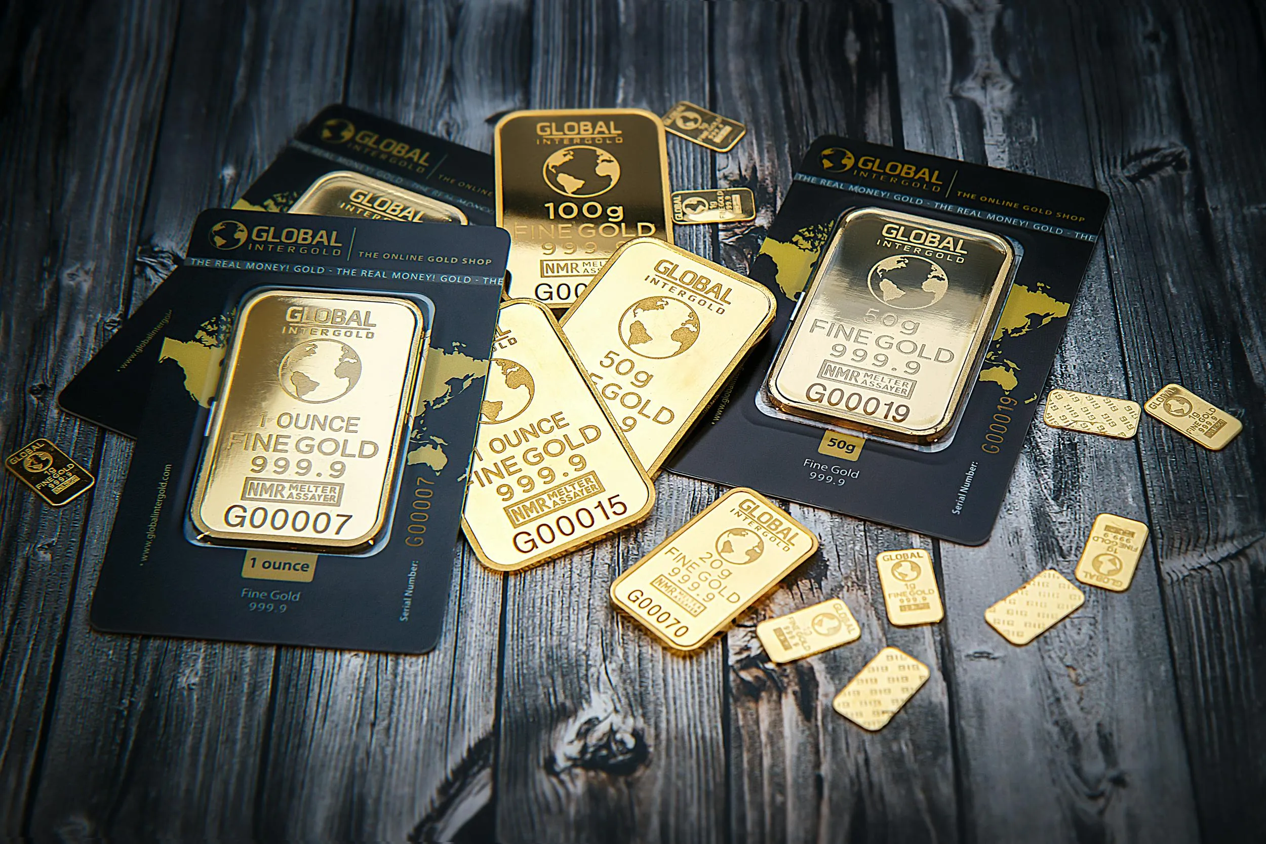 Gold and Silver Prices Drop Sharply as Markets Change