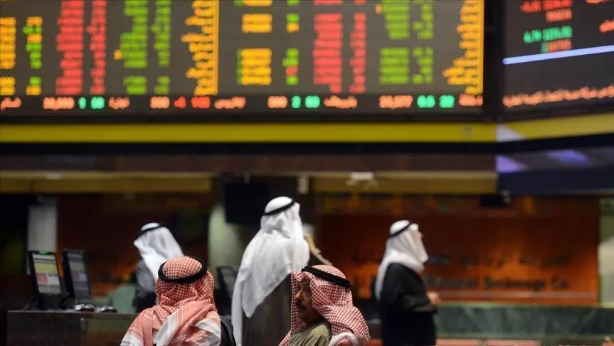 موجة حمراء تجتاح البورصات العربية..وإغلاق متباين وحيد في الكويت موجة حمراء تجتاح البورصات العربية..وإغلاق متباين وحيد في الكويت